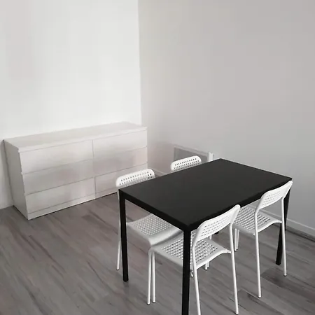 Meuble Centre ,gare Apartment *